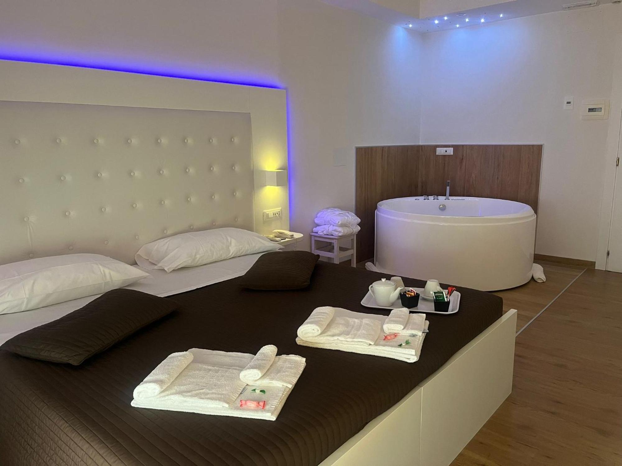 Boutique Hotel e Spa Città Bianca Pescara Esterno foto